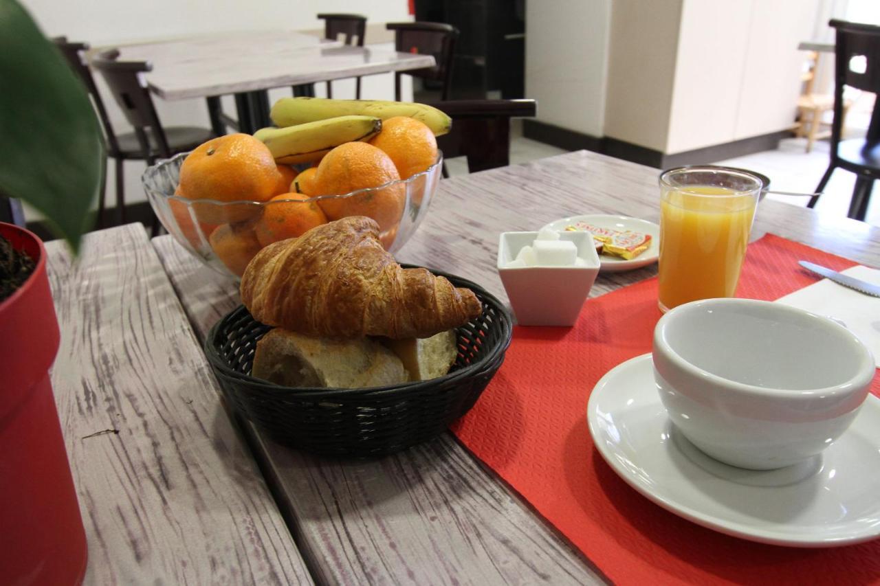 Le Provencal Hotel Tarascon Ngoại thất bức ảnh
